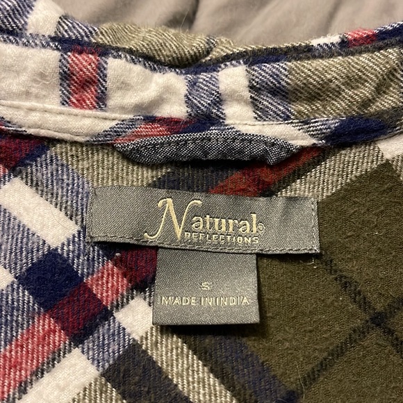 Flannel - Picture 3 of 3